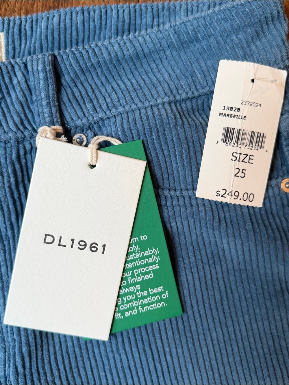 DL1961 Gisele Wide Leg Corduroy Pants Marseille Blue Size 25 NWT - Picture 5 of 9